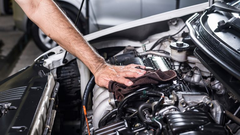 Manutenzione auto: focus sulle elettriche