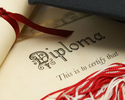 Come si fa la traduzione giurata de titoli di studio: diploma e laurea