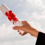 Come scrivere un discorso di laurea: una guida completa per un’esposizione impeccabile Come scrivere un discorso di laurea: una guida completa per un’esposizione impeccabile